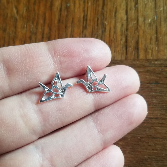 NWOT Silver Paper Crane Studs - Picture 6 of 7